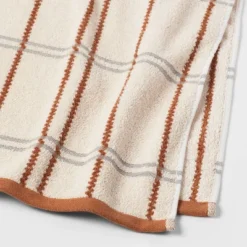 Modern Plaid Towel - Threshold™ 7 Modern Plaid Towel - Threshold™ -Home Improvement Store GUEST 135d8423 ff0b 411a 9f91 ae573c348641
