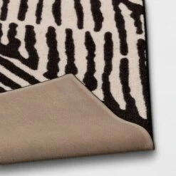 Abstract Lines Rug Black/Tan - Threshold™ -Home Improvement Store GUEST 757eb682 1900 4a81 83c1 dc0e6e4ba4cc